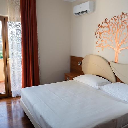 Bb Domus Catanzaro Bed & Breakfast Dış mekan fotoğraf