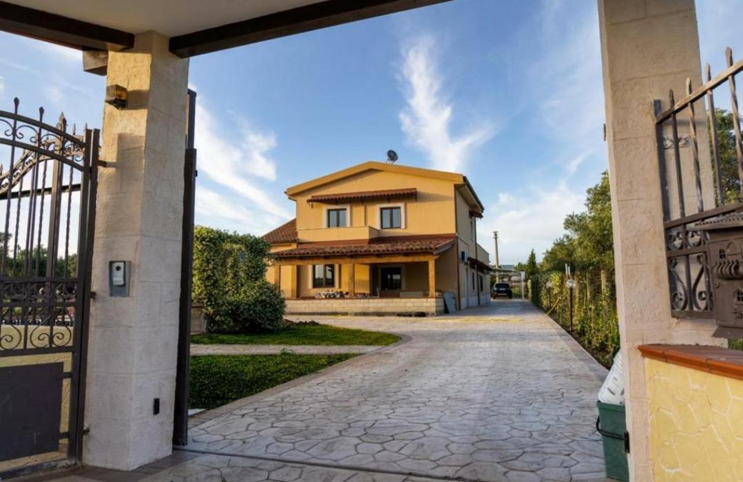Bb Domus Catanzaro Bed & Breakfast Oda fotoğraf