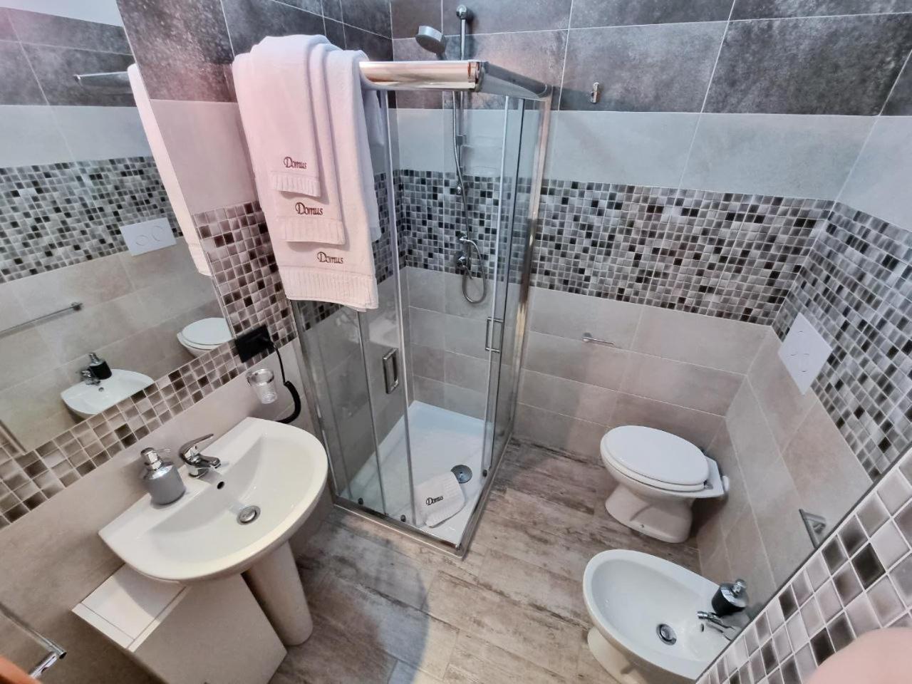 Bb Domus Catanzaro Bed & Breakfast Dış mekan fotoğraf